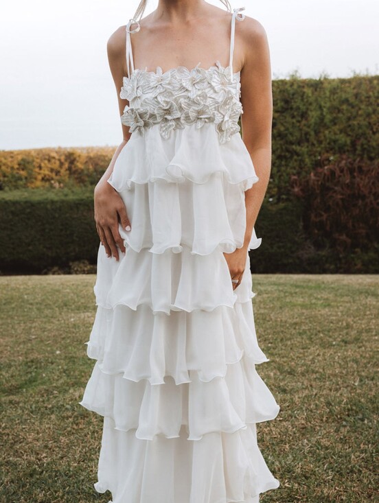 Show Me Your MuMu Dresses & Skirts - NWOT Show Me Your Mumu Gabriella Dress in White Enchanted Embellishment